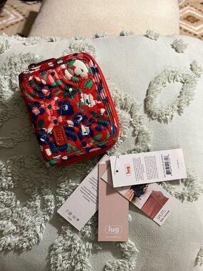 lug Red Floral Quilted Zip Around Wallet